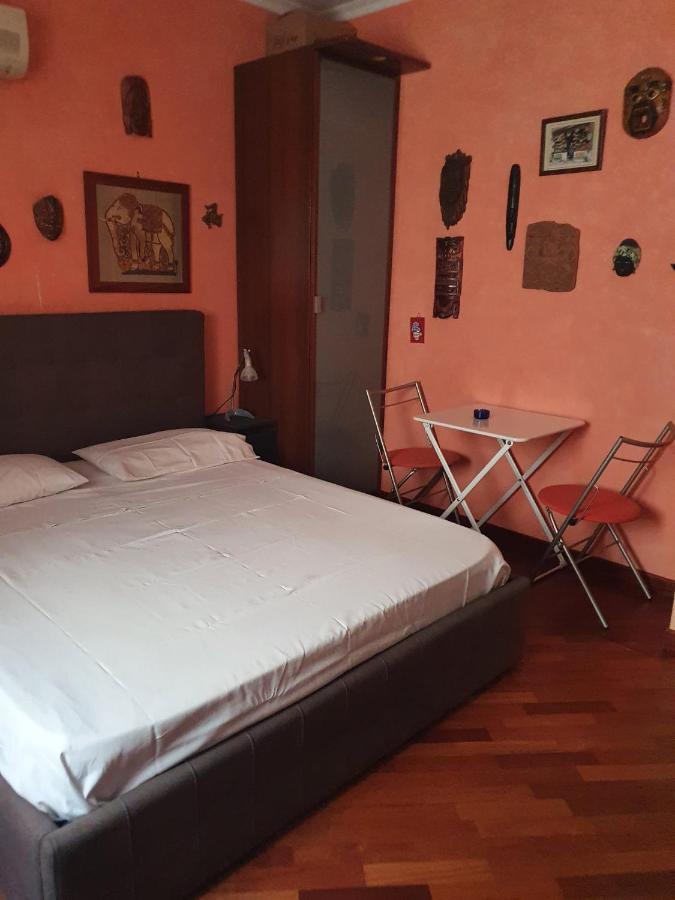 كاستيلاّماري دي ستا B&B Olania المظهر الخارجي الصورة
