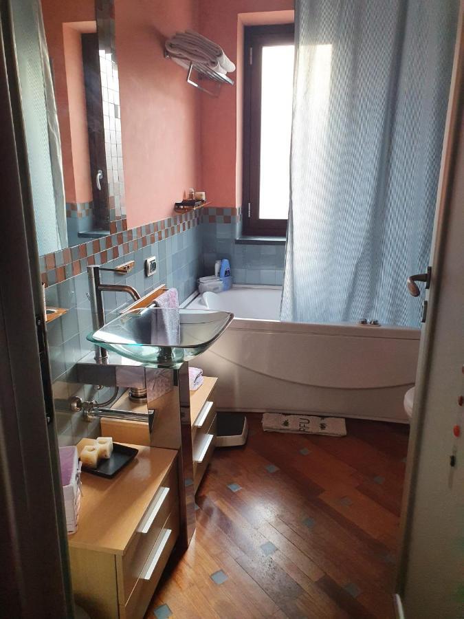 كاستيلاّماري دي ستا B&B Olania المظهر الخارجي الصورة